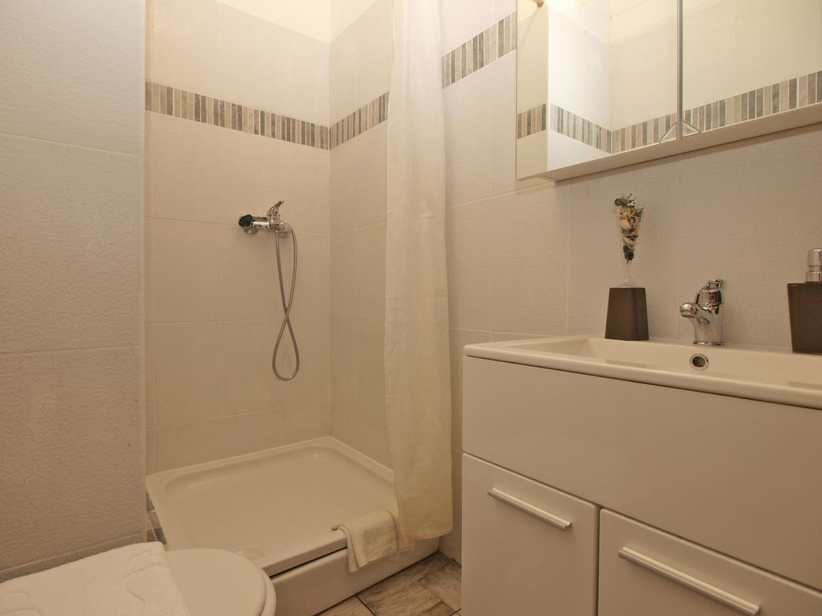 Apartments Davor 1676 Banjole Exterior foto