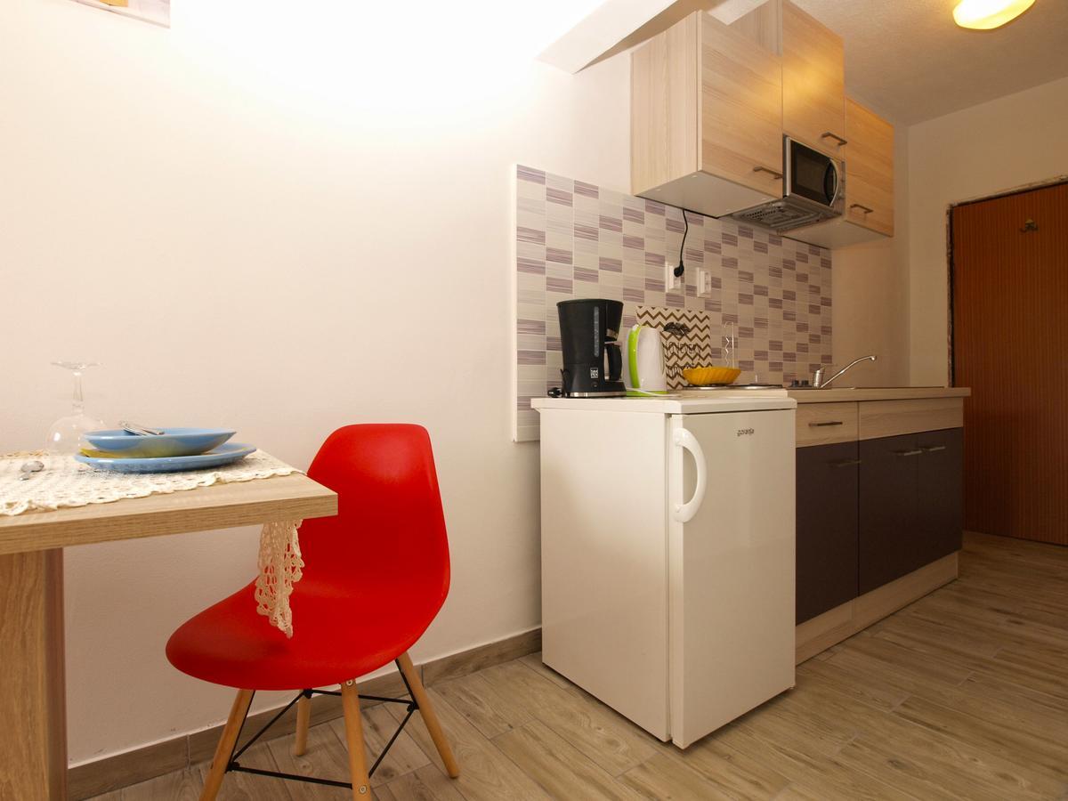 Apartments Davor 1676 Banjole Exterior foto