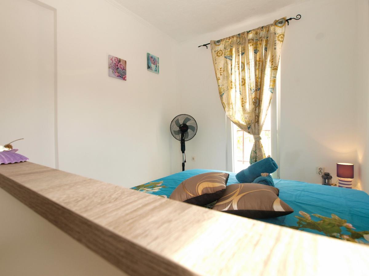 Apartments Davor 1676 Banjole Exterior foto
