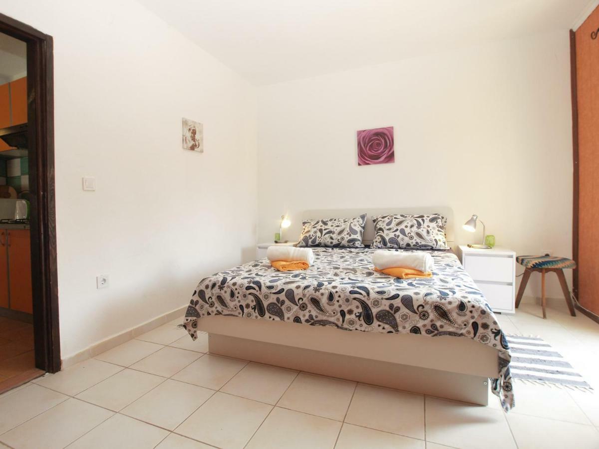 Apartments Davor 1676 Banjole Exterior foto